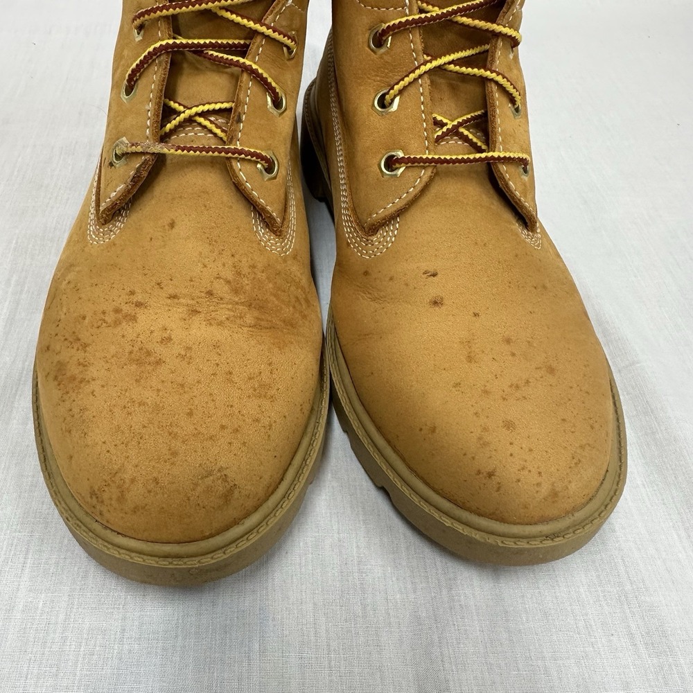 Timberland Classic Wheat Boots Youth Kids Size 4 - Picture 2 of 13
